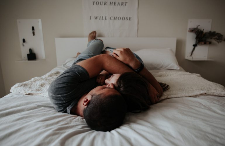 Richtig guter Sex - 10 Frauen und 10 Männer sagen, was es für sie bedeutet, gut im Bett zu sein.